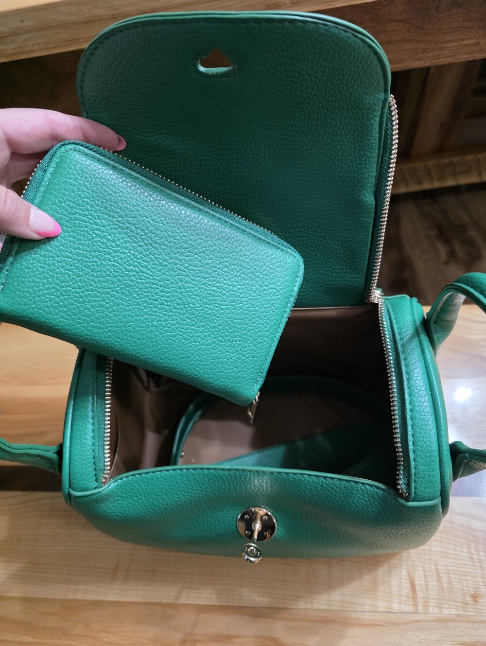 Green Leather Crossbody Shoulder Bag